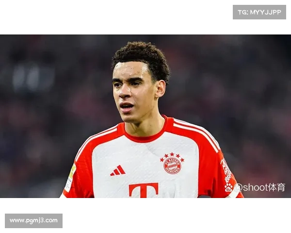 穆西亚拉带球突破,拜仁未来核心成型 穆西亚拉带球突破,拜仁未来核心成型